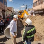 Riobamba EP optimiza la red de alcantarillado en la calle García Moreno previo a la intervención vial